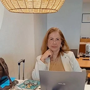 Foto 4 de Verônica Fonseca De Lima Ferreira