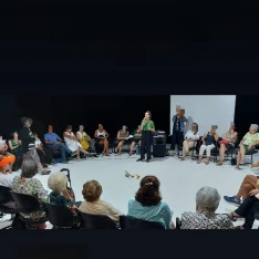 Foto 2 de Thais De Almeida Britto