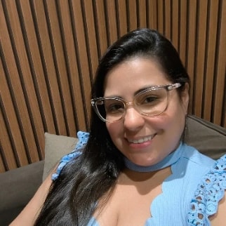 Foto 1 de Elisangela Lopes Dos Santos