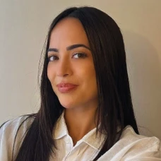 Psicólogo(a) Kyrlia Dornelles Mendonça