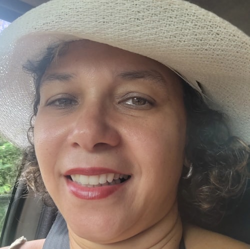 Psicólogo(a) Renis Neves Martins Da Costa